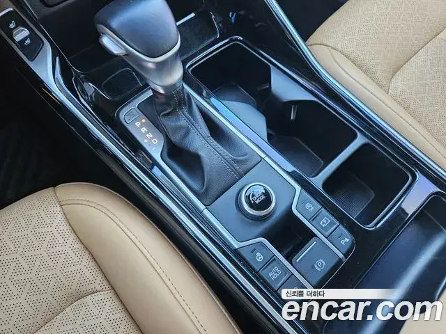 Kia Sorento 2020 — Фото 8/20