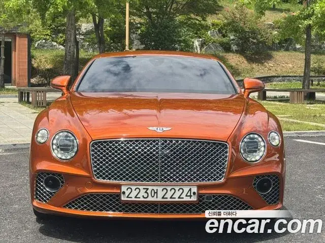 Bentley Continental GT 2018 — Şəkil 1/20