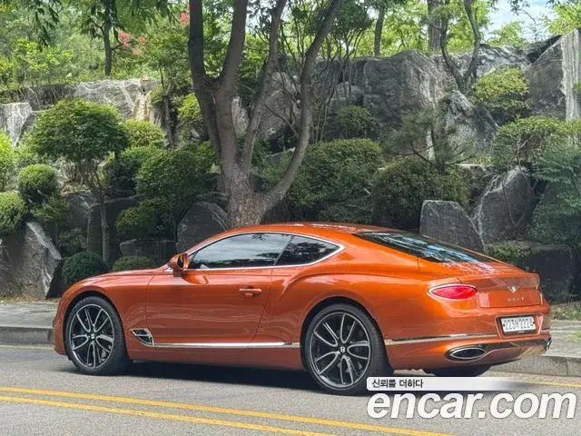 Bentley Continental GT 2018 — Şəkil 19/20