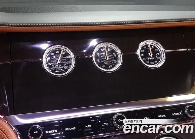 Bentley Continental GT 2018 — Şəkil 11/20