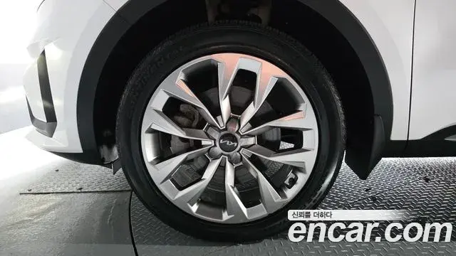 Kia Sorento 2022 — Фото 5/20
