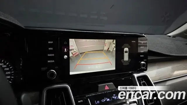 Kia Sorento 2022 — Фото 15/20