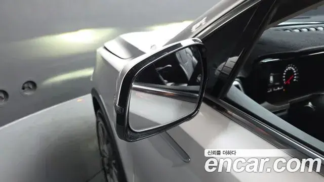 Kia Sorento 2022 — ფოტო 2/36