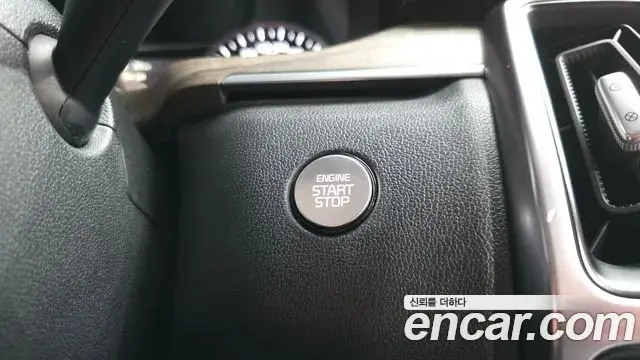 Kia Sorento 2022 — ფოტო 5/36