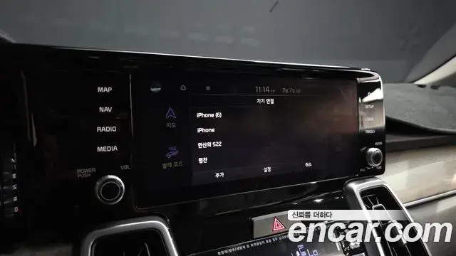 Kia Sorento 2022 — ფოტო 25/36