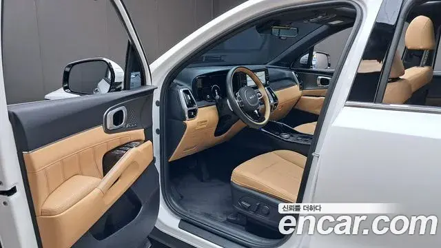 Kia Sorento 2022 — Фото 10/20
