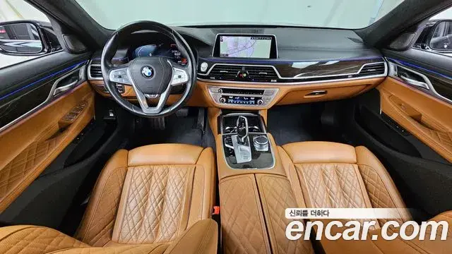 BMW 7 Series 2020 — Фото 7/20
