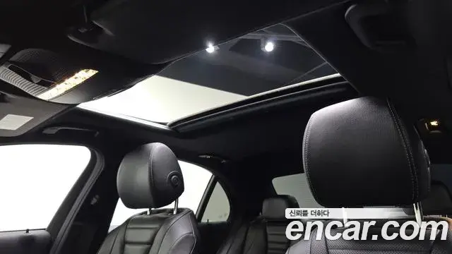 Mercedes-Benz E-Class 2022 — ფოტო 3/31