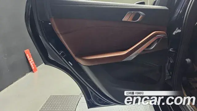 BMW X6 2022 — Photo 34/34