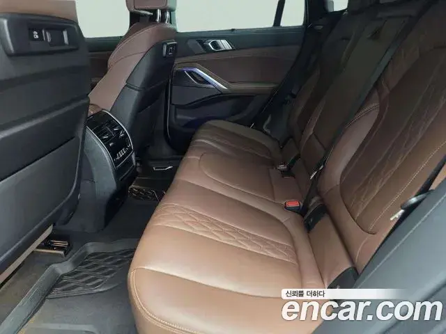 BMW X6 2023 — Photo 13/20