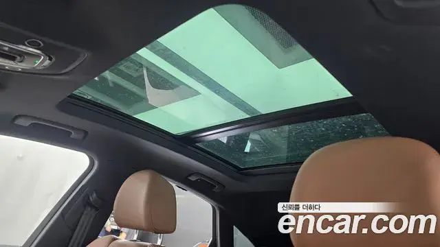 Audi Q5 2023 — ფოტო 31/34