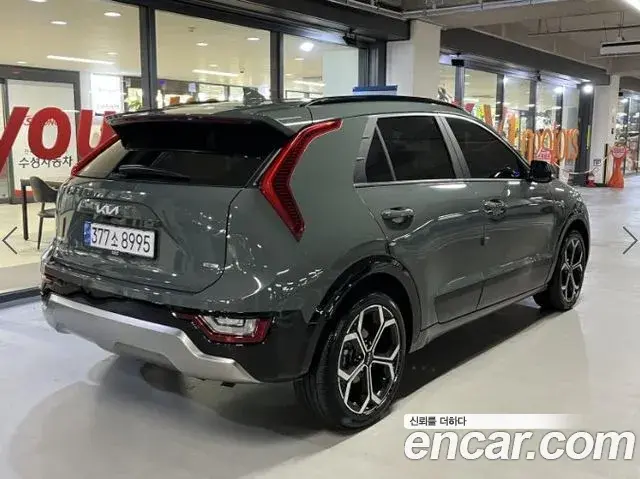 Kia Niro 2025 — Фото 3/19