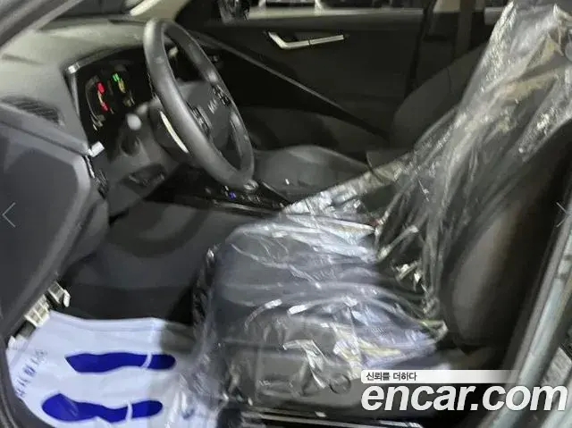 Kia Niro 2025 — Фото 13/19