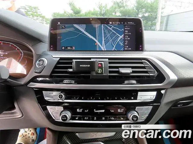 BMW X4 2020 — Фото 13/20