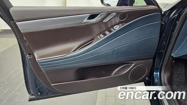 Genesis G80 2022 — Photo 33/33