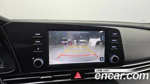 Hyundai Avante 2021 — Фото 15/20