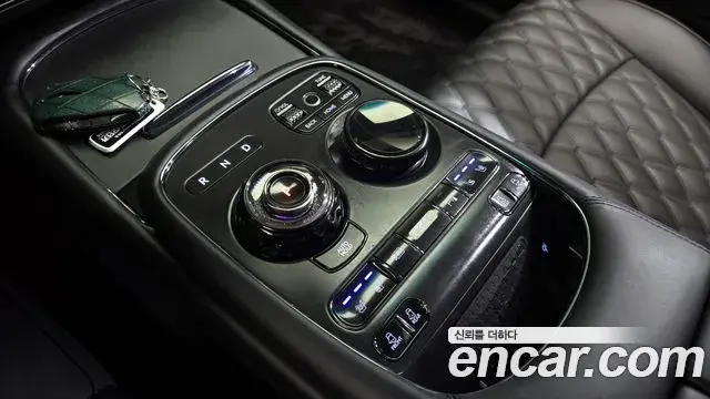 Genesis G90 2025 — Photo 7/40