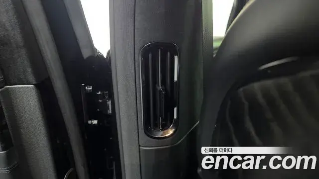 Genesis G90 2025 — Photo 20/40