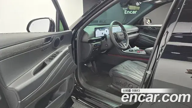Genesis GV80 2025 — ფოტო 19/20