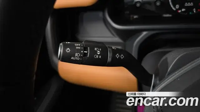 Land Rover Defender 2023 — ფოტო 13/33