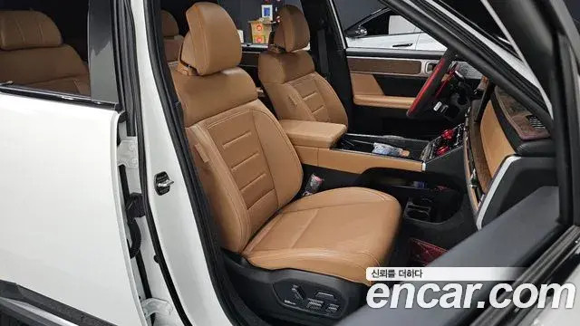 Hyundai Santa Fe 2023 — Photo 29/34