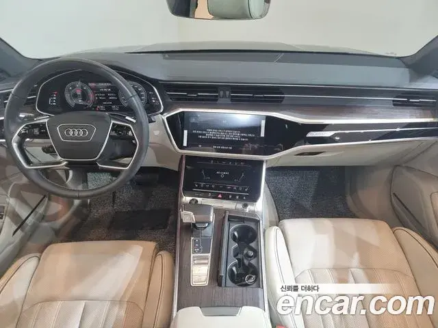 Audi A7 2022 — ფოტო 11/20