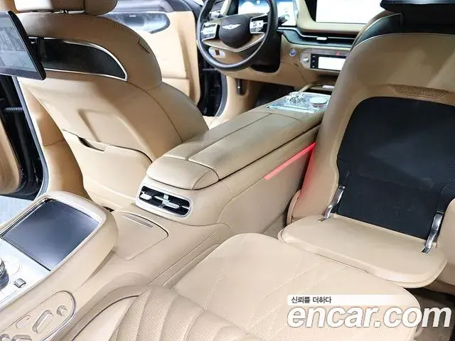 Genesis G90 2022 — Şəkil 2/20