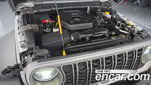 Jeep Wrangler 2022 — Şəkil 9/20