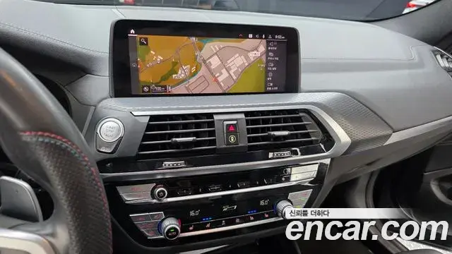 BMW X4 2021 — Şəkil 7/31