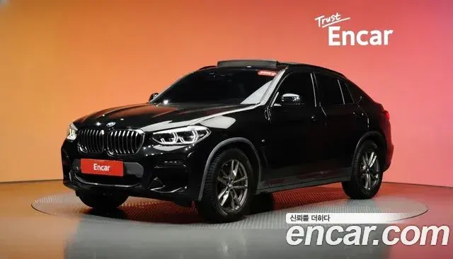 BMW X4 2021 — Şəkil 18/31