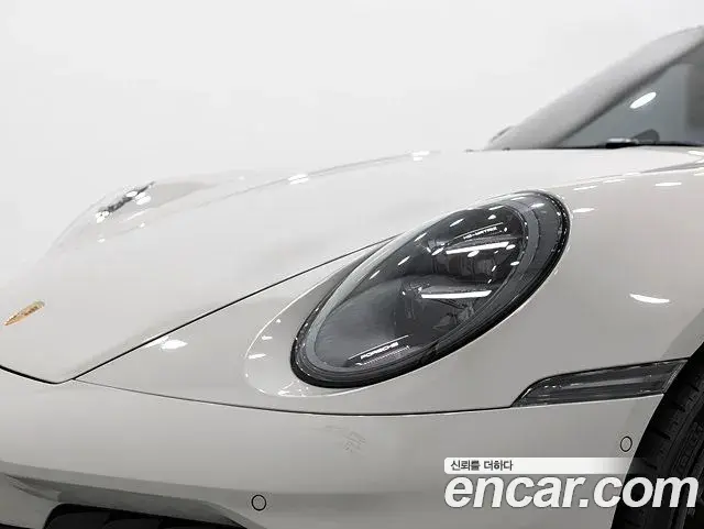 Porsche 911 2026 — Şəkil 10/20