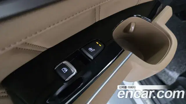 Kia Sorento 2024 — ფოტო 13/37