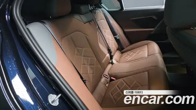 BMW 5 Series 2024 — Şəkil 8/31