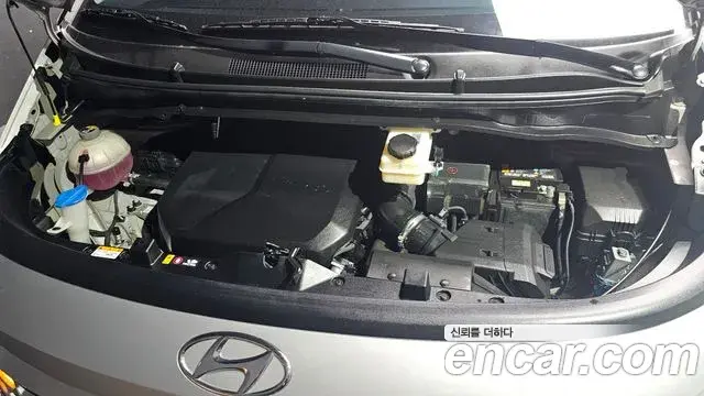 Hyundai Staria 2021 — Фото 6/20