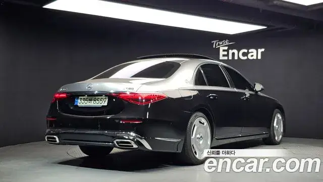 Mercedes-Benz S-Class 2021 — Photo 4/20