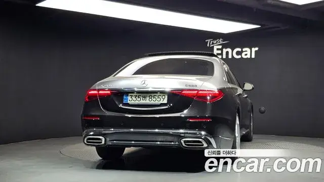 Mercedes-Benz S-Class 2021 — Photo 11/20