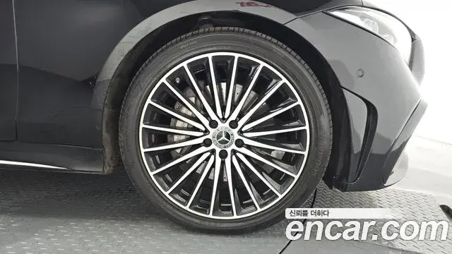 Mercedes-Benz CLS-Class 2022 — Photo 35/35