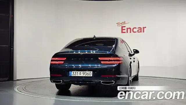 Genesis G80 2021 — ფოტო 15/37