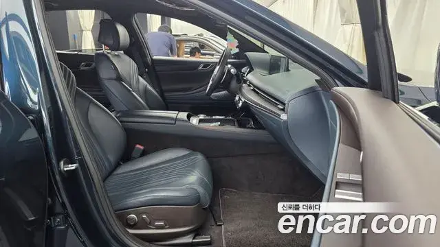 Genesis G80 2021 — ფოტო 17/37