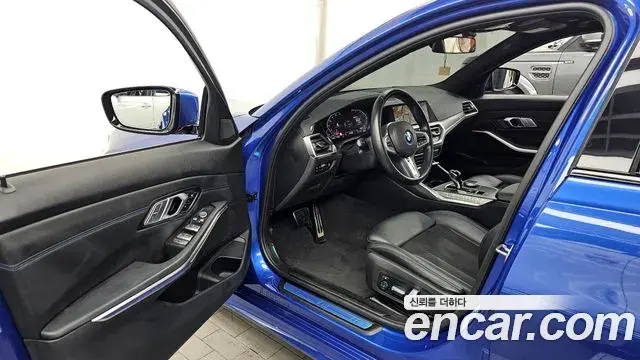BMW 3 Series 2021 — Şəkil 15/32