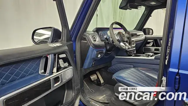 Mercedes-Benz G-Class 2023 — ფოტო 28/33