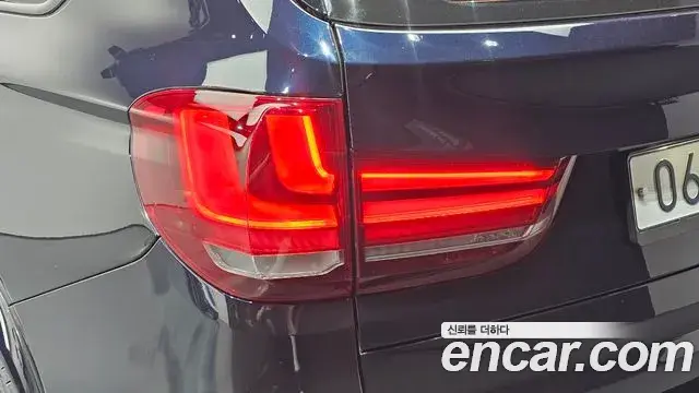 BMW X5 2018 — ფოტო 2/34