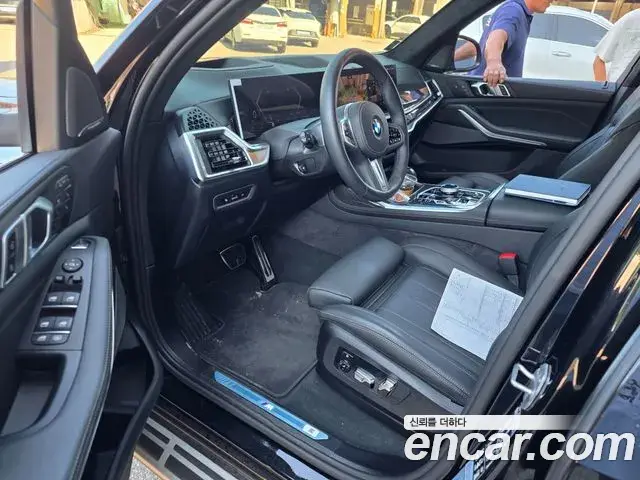 BMW X7 2026 — Photo 8/8