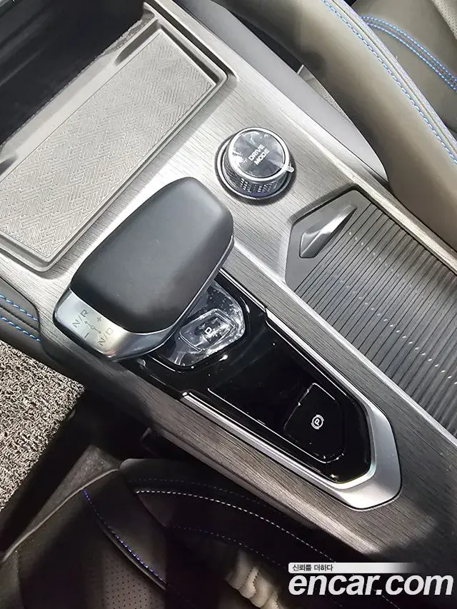 Renault Samsung Grand Koleos 2024 — ფოტო 9/10