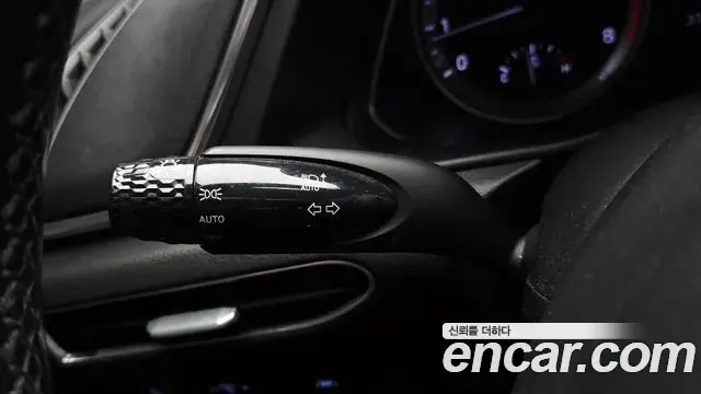Hyundai Sonata Hybrid 2019 — Şəkil 29/40