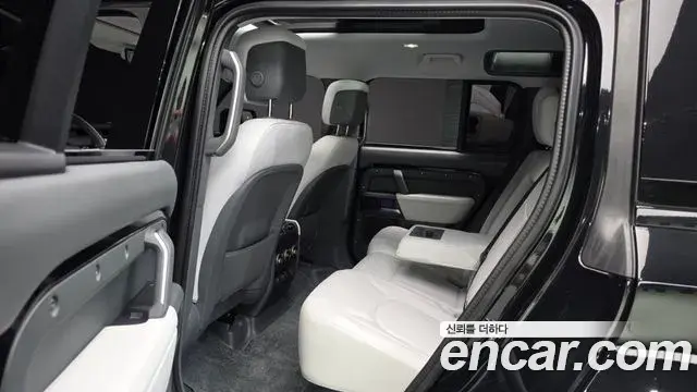Land Rover Defender 2025 — Şəkil 25/33