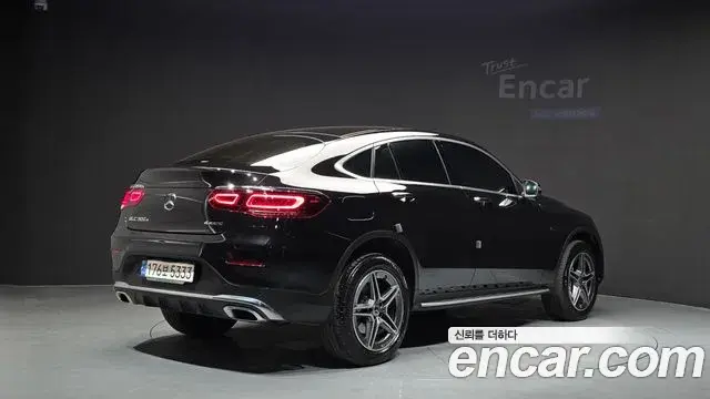 Mercedes-Benz GLC-Class 2021 — Photo 18/32