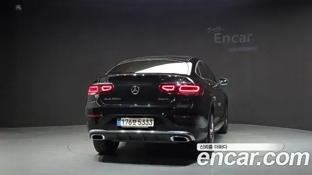 Mercedes-Benz GLC-Class 2021 — Photo 22/32