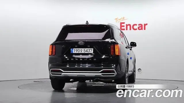 Kia Sorento 2020 — Фото 4/20
