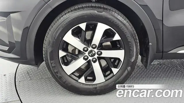 Kia Sorento 2020 — Фото 5/20
